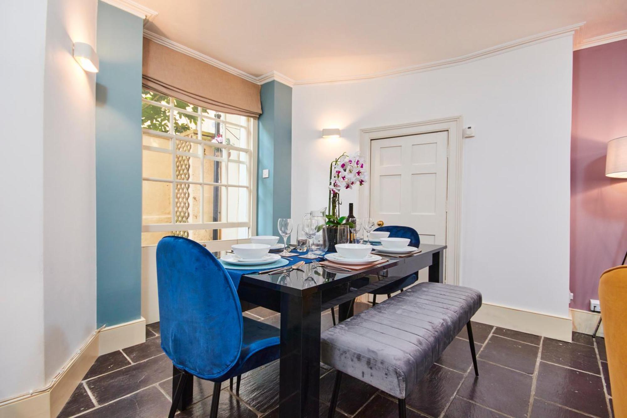 Beautiful 2Bedroom 4 Actual Beds House With Wifi By Purestay Bath Bagian luar foto